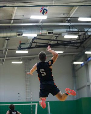 Image post by @ujmensvolleyball on Instagram