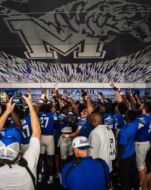 Image post by @memphisfootball on Instagram