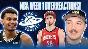 Video post by @apollohou on YouTube