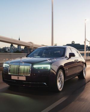 Image post by @rollsroycecarsna on Instagram