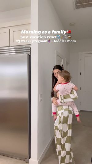 Video post by @sabrinanoellee on Instagram