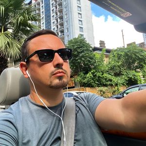 Image post by @maxreport on Instagram