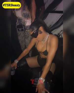 Image post by @theshaderoom on Instagram