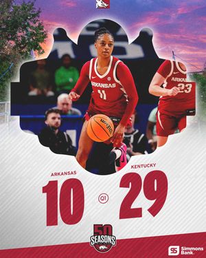 Image post by @RazorbackWBB on Twitter