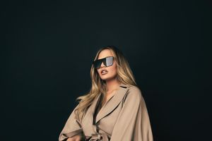 Image post by @chrissyteigen on Instagram