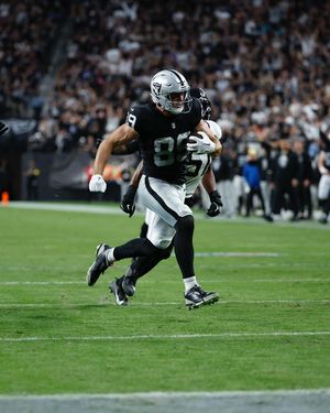 Image post by @raiders on Instagram