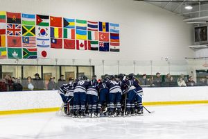 Image post by @stahawkswhockey on Instagram