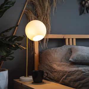 Image post by @bedtimebulb on Instagram