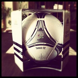 Image post by @soccerdotcom on Instagram