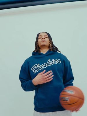 Image post by @soloball1 on Instagram