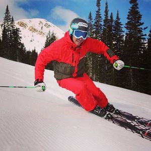 Image post by @pcski on Instagram