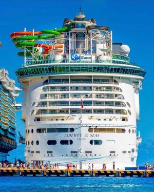 Image post by @theworldofcruiseships on Instagram