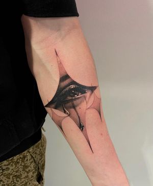 Image post by @skindesigntattoos on Instagram