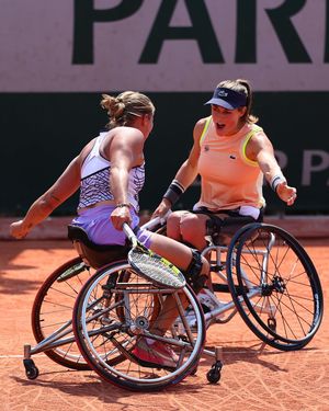 Image post by @fftennis on Instagram