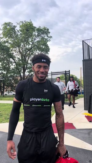 Video post by @semoredhawks on TikTok
