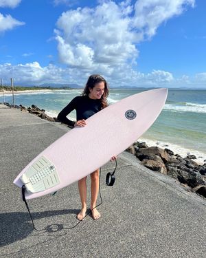 Image post by @elemntsurf on Instagram