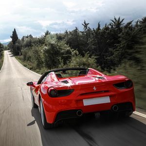 Image post by @ferrari on Instagram