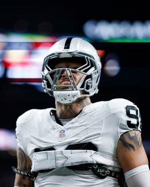 Image post by @raiders on Instagram