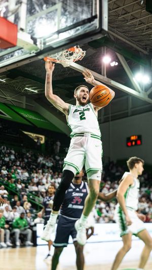 Video post by @herdmbb on Instagram