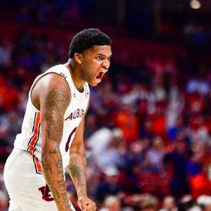 Image post by @auburnmbb on Instagram