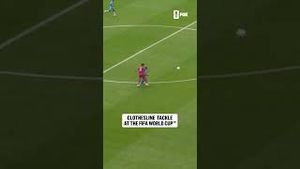 Video post by @FOX Soccer on YouTube