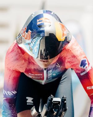 Image post by @wmncycling on Instagram