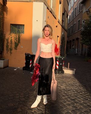 Image post by @kelseydarragh on Instagram