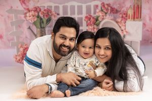 Image post by @newbornbabyphotographystudio on Instagram