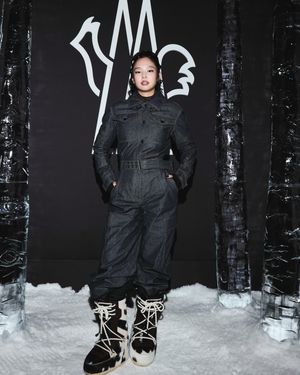 Image post by @harpersbazaarkorea on Instagram