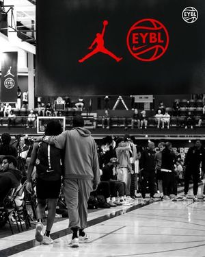 Image post by @nikeeyb on Instagram