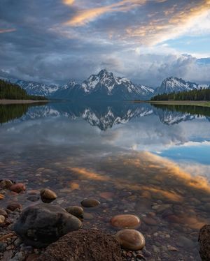 Image post by @nationalparkscollective on Instagram