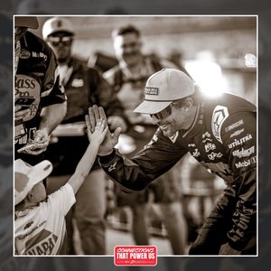 Image post by @NieceMotorsport on Twitter