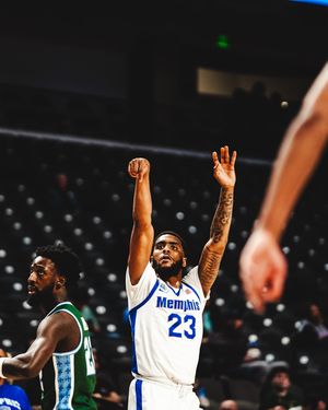 Image post by @memphis_mbb on Instagram