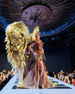 Image post by @runway7fashion on Instagram