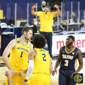 Image post by @umhoops on Instagram