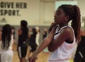Image post by @ladieswhohoop on Instagram