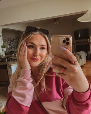 Image post by @xolaurenash on Instagram