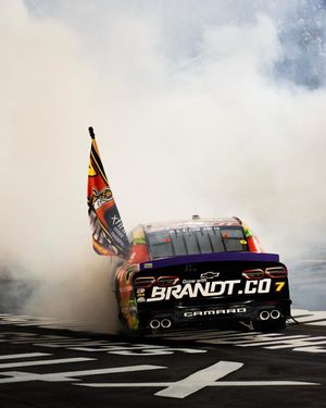 Image post by @phoenixraceway on Instagram