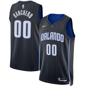Image post by @nbastore on Instagram