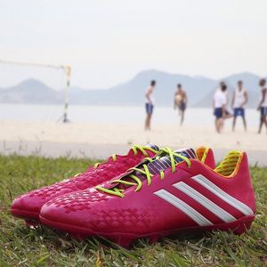 Image post by @soccerdotcom on Instagram