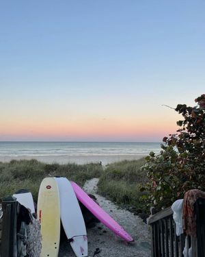 Image post by @ufkappadelta on Instagram