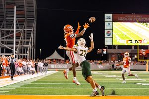 Image post by @utrgvfootball on Instagram