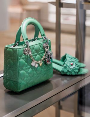 Image post by @aventuramall on Instagram