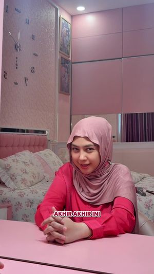 Video post by @riaricis on TikTok