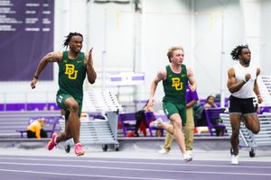 Image post by @BaylorTrack on Twitter