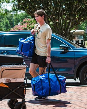 Image post by @charlotte49ers on Instagram
