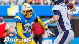 Video post by @chargers on YouTube