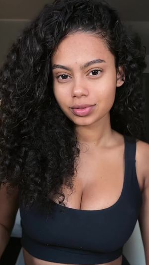 Video post by @weemilyferreira on TikTok