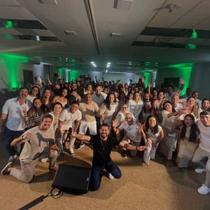 Image post by @carlinhosdj on Instagram