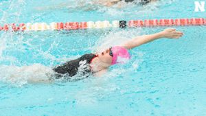 Image post by @HuskerSwimNDive on Twitter